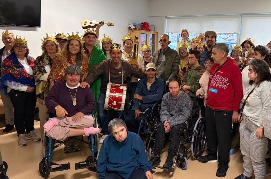 Cantar dos Reis porta a porta refor&ccedil;a tradi&ccedil;&atilde;o e proximidade no Imaculado