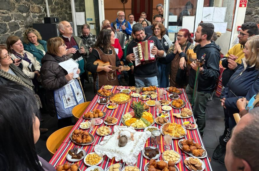 &ldquo;Rota da Tradi&ccedil;&atilde;o&rdquo; levou o Santo Amaro aos estabelecimentos do Imaculado
