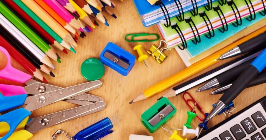 Imaculado refor&ccedil;a apoio em material escolar