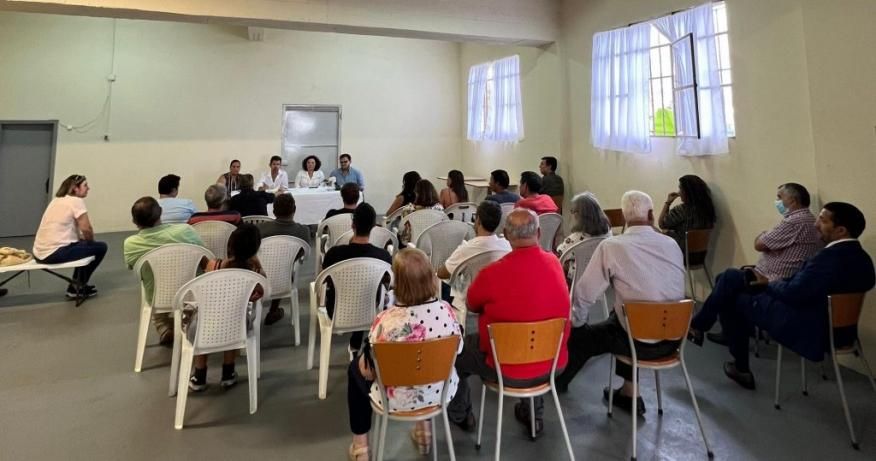 Junta reuniu com a popula&ccedil;&atilde;o nas Lajes