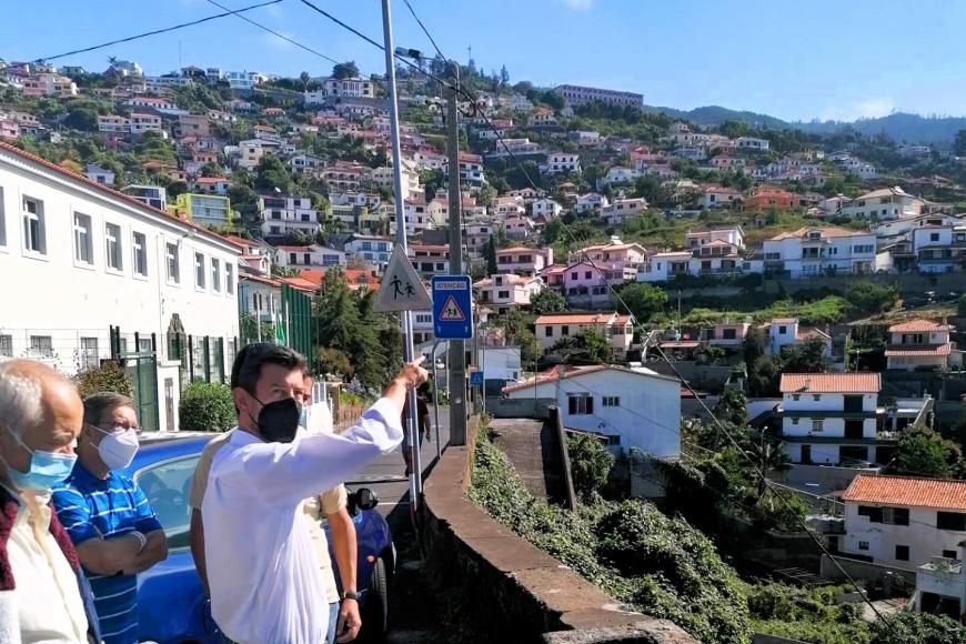 Estrada do Livramento terá passadeira sobrelevada para proteger crianças e peões  