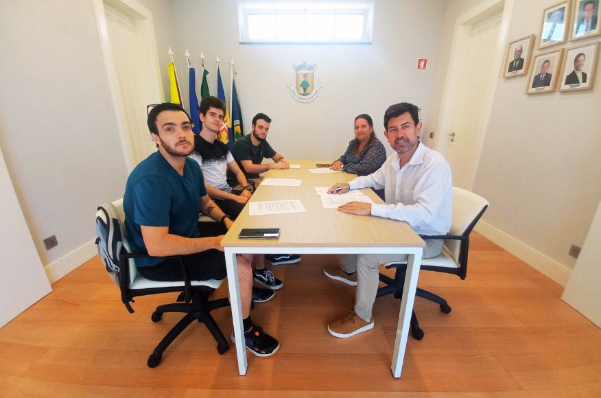 Junta envolve universit&aacute;rios no Plano Local de Juventude