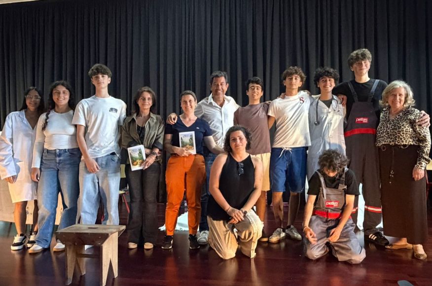 Escola Bartolomeu Perestrelo aproxima alunos da comunidade atrav&eacute;s da cultura