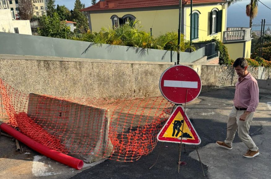 Junta acompanha empreitada municipal na Rua do Comboio